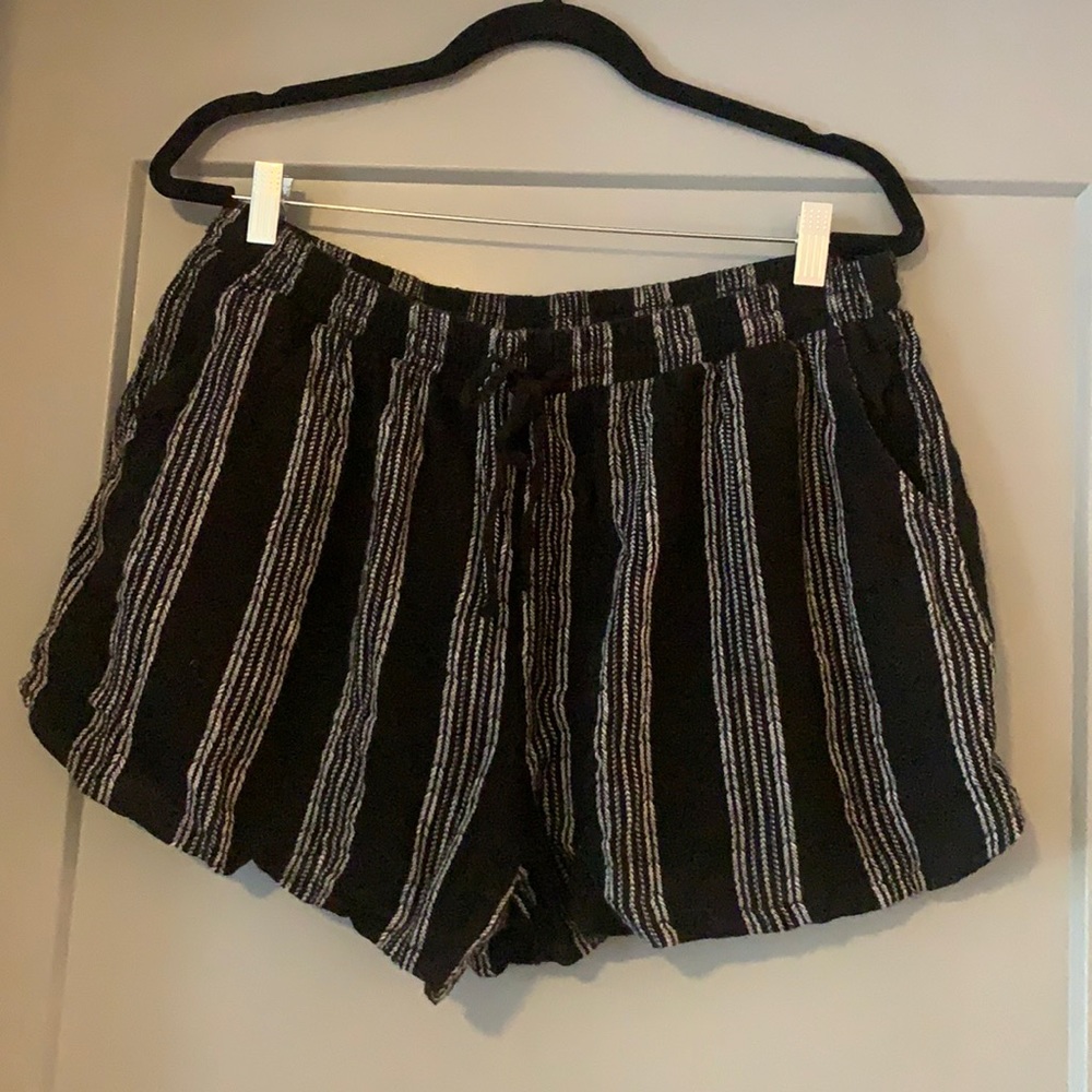 Black Flowy Linen Shorts